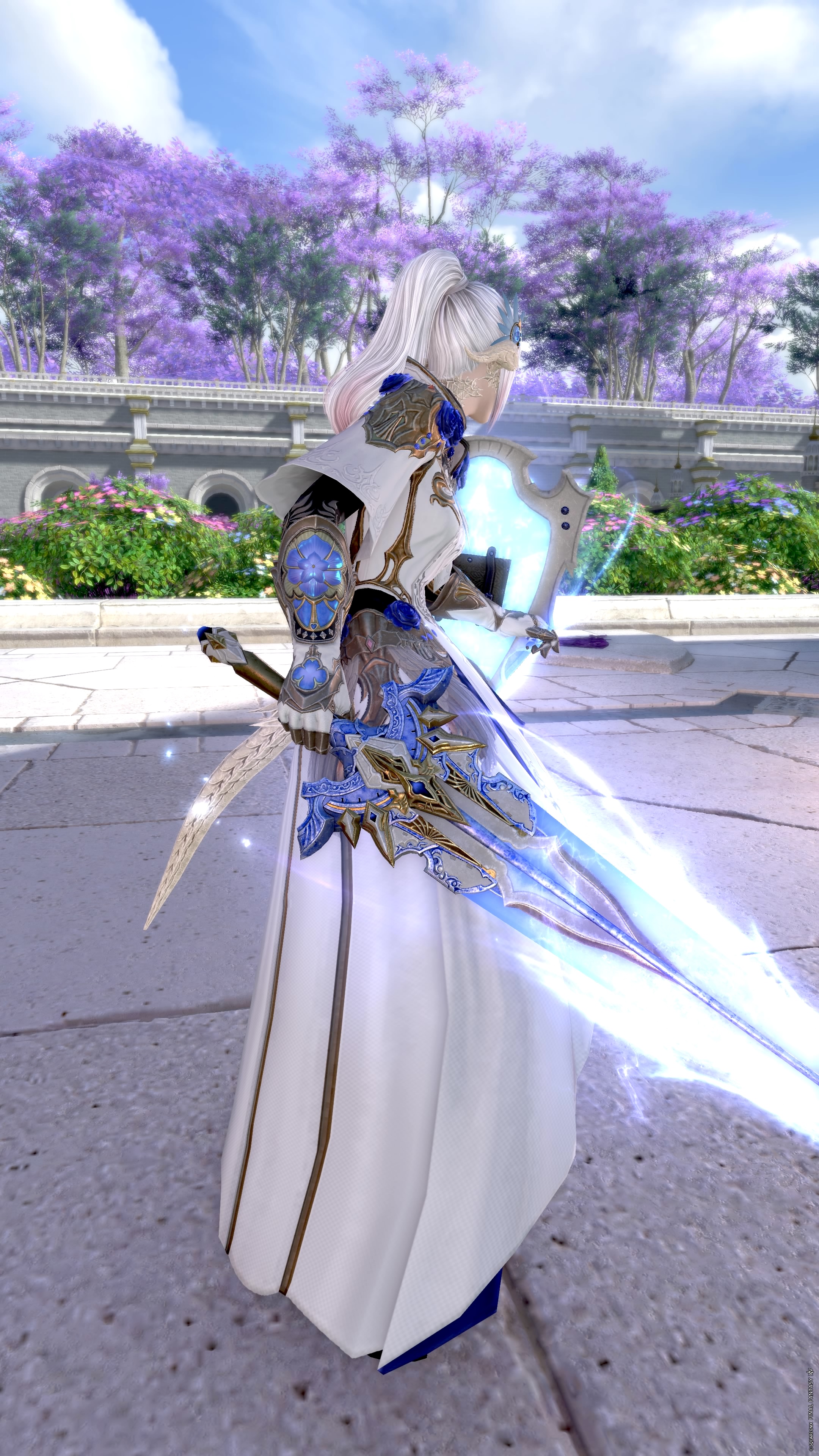 glamour-courtly-lovers-surcoat-00122