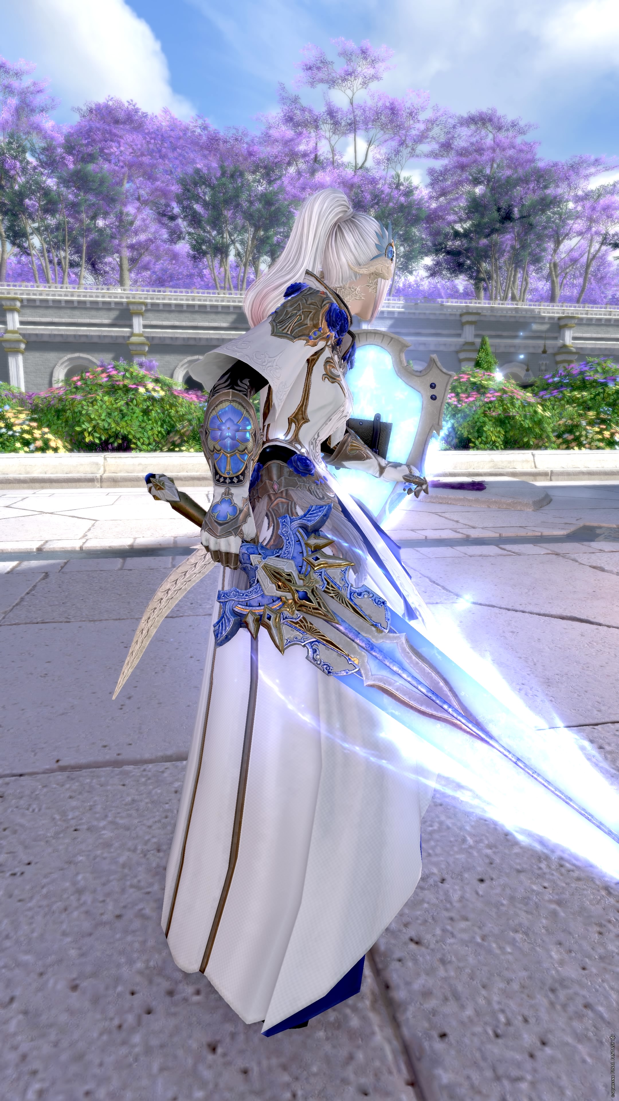 glamour-courtly-lovers-surcoat-00125