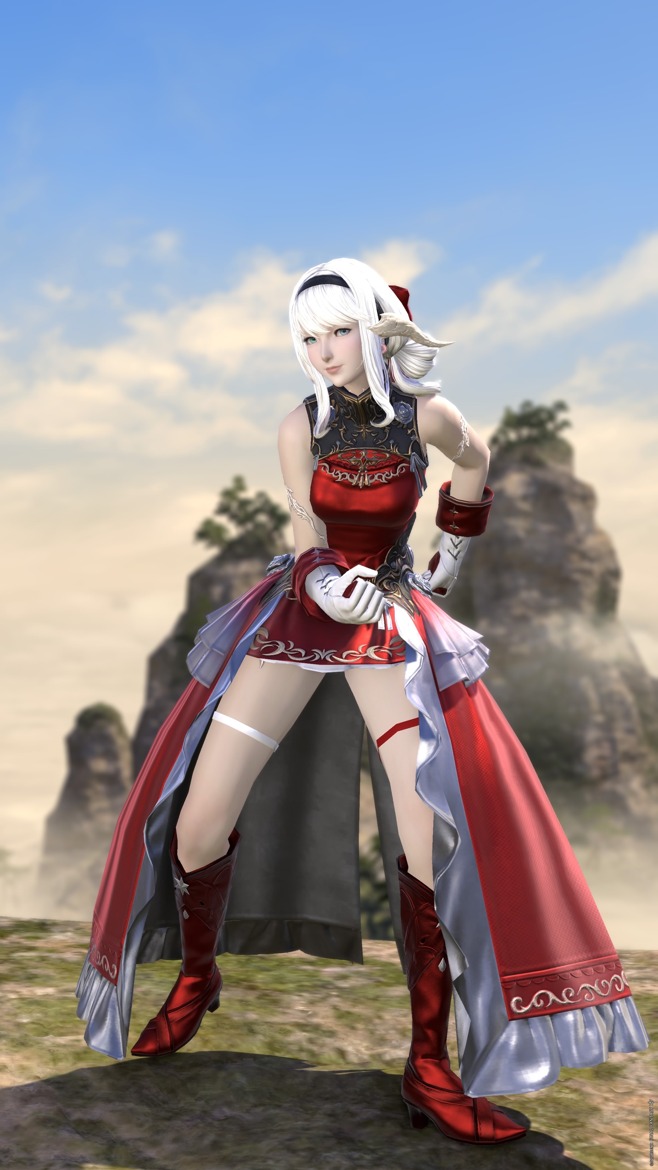 Courtly-Lovers-Striking-00092