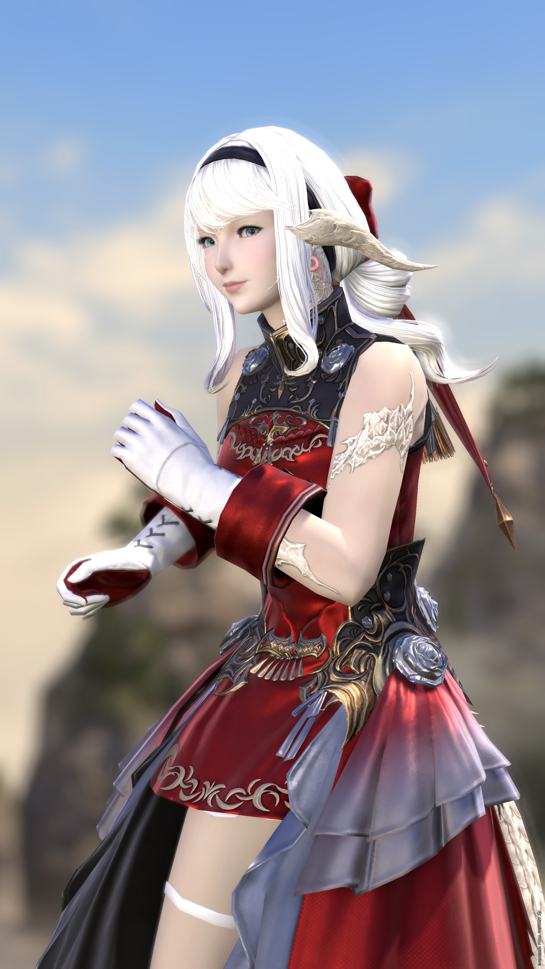 Courtly-Lovers-Striking-00129