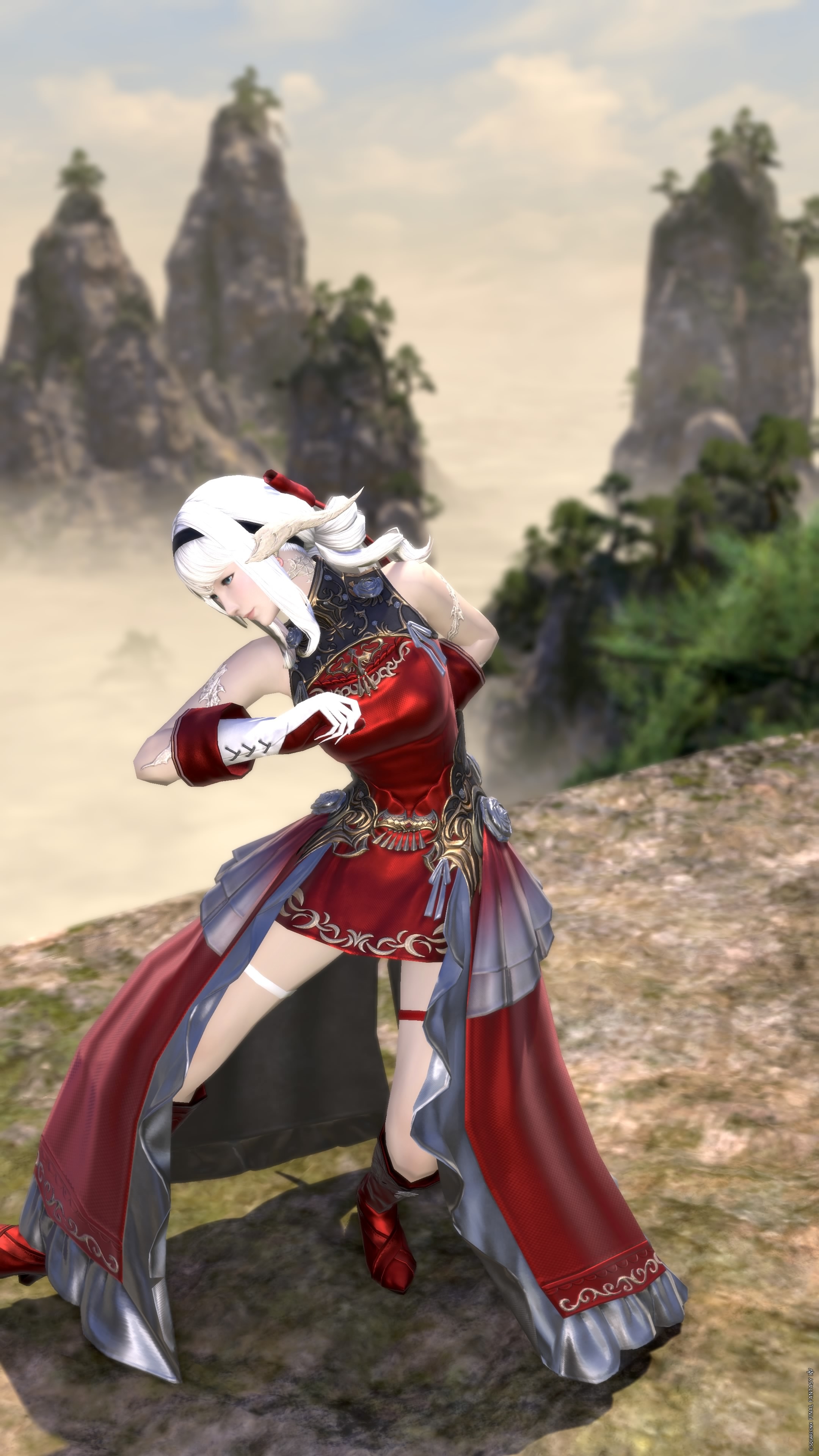 Courtly-Lovers-Striking-00264