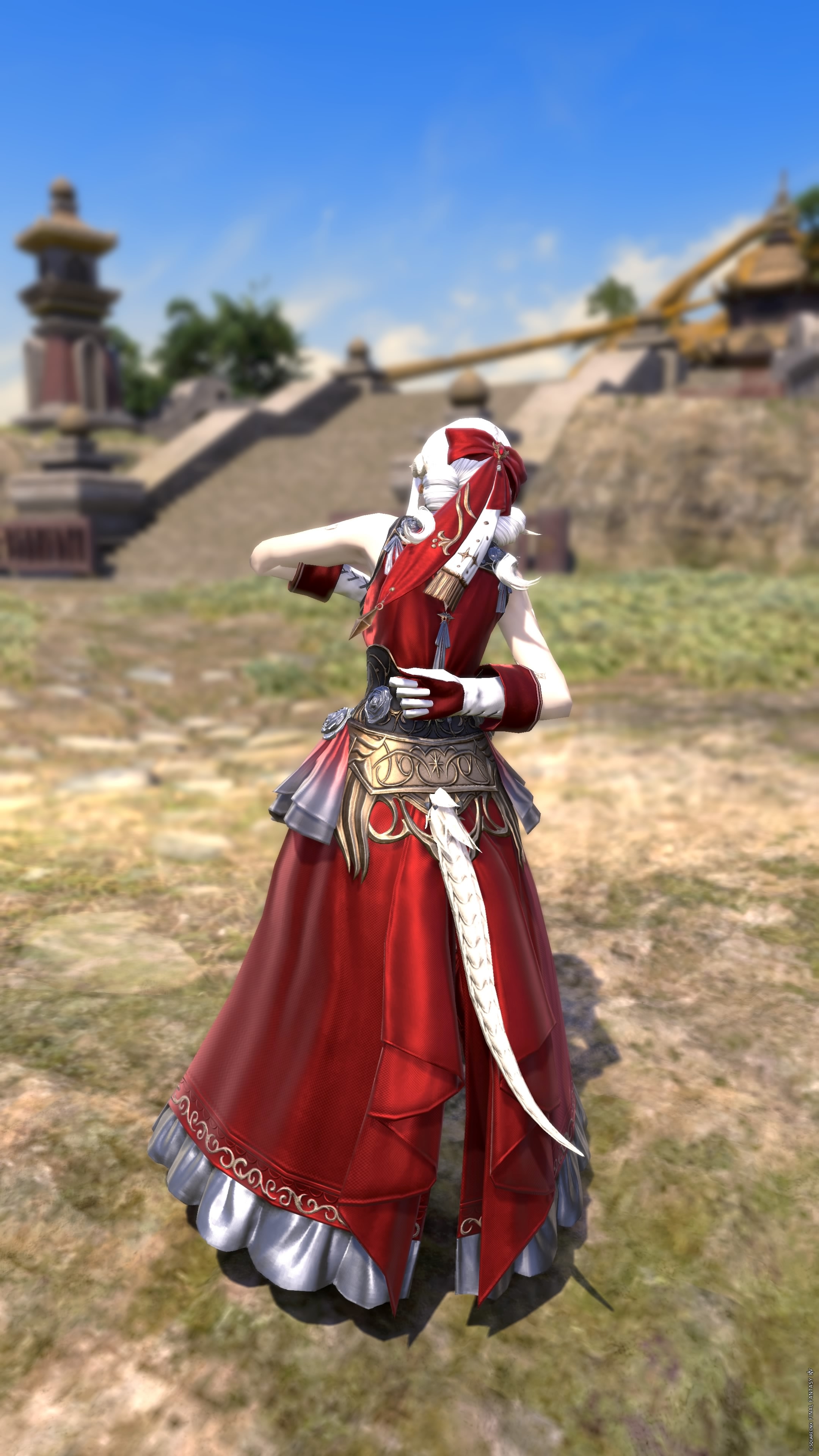 Courtly-Lovers-Striking-00336