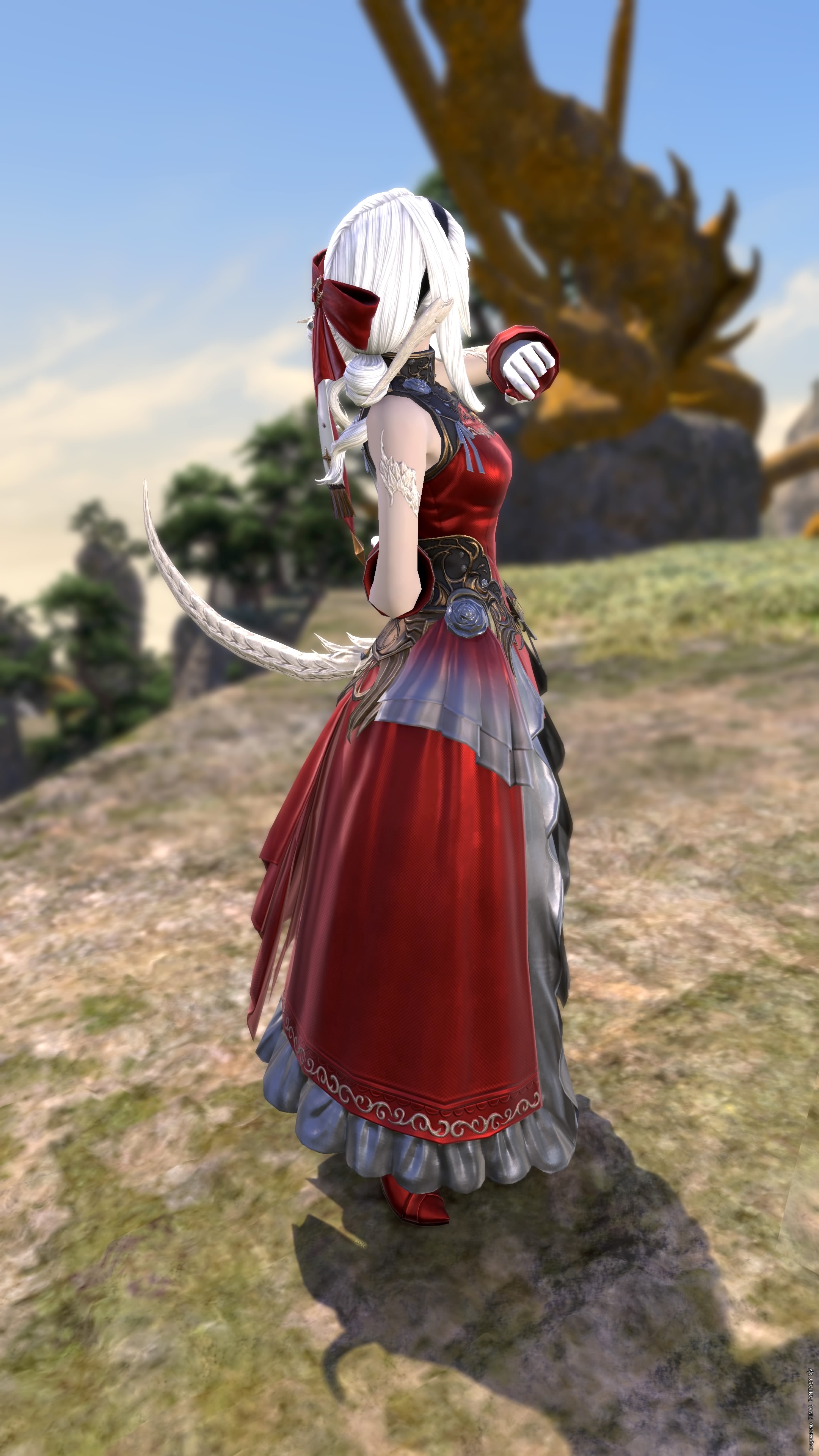 Courtly-Lovers-Striking-00351