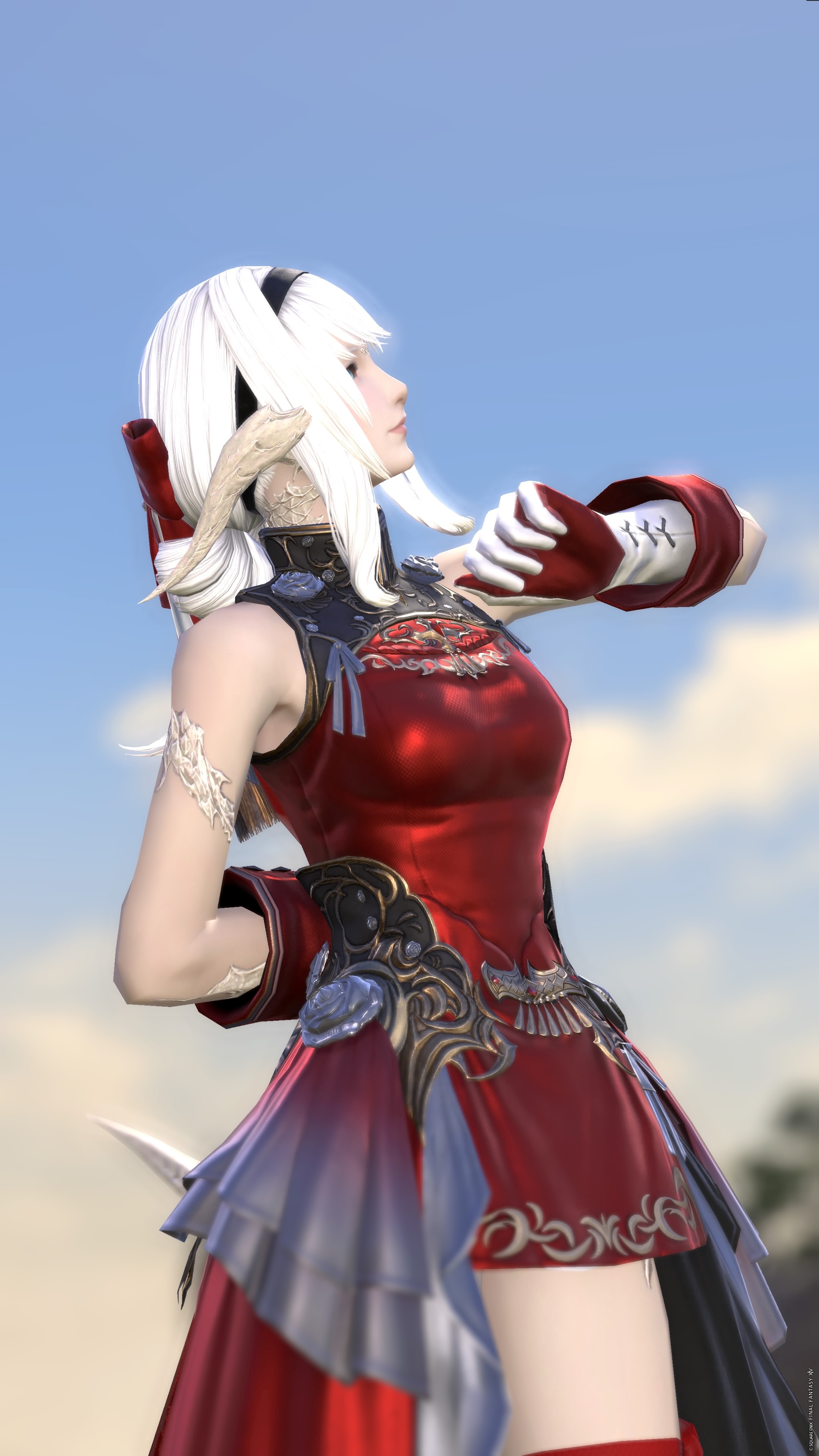 Courtly-Lovers-Striking-00377