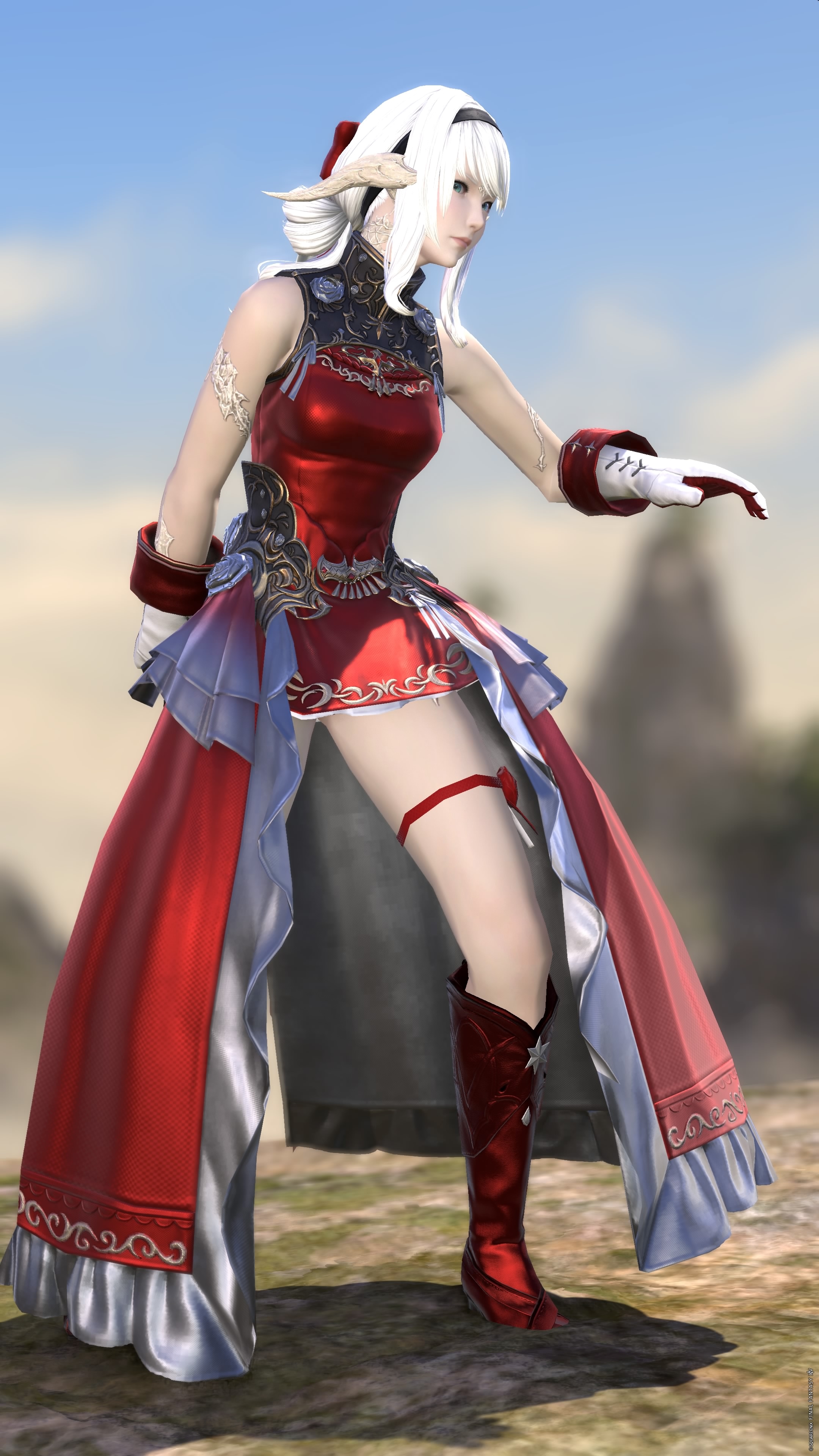 Courtly-Lovers-Striking-00447-1