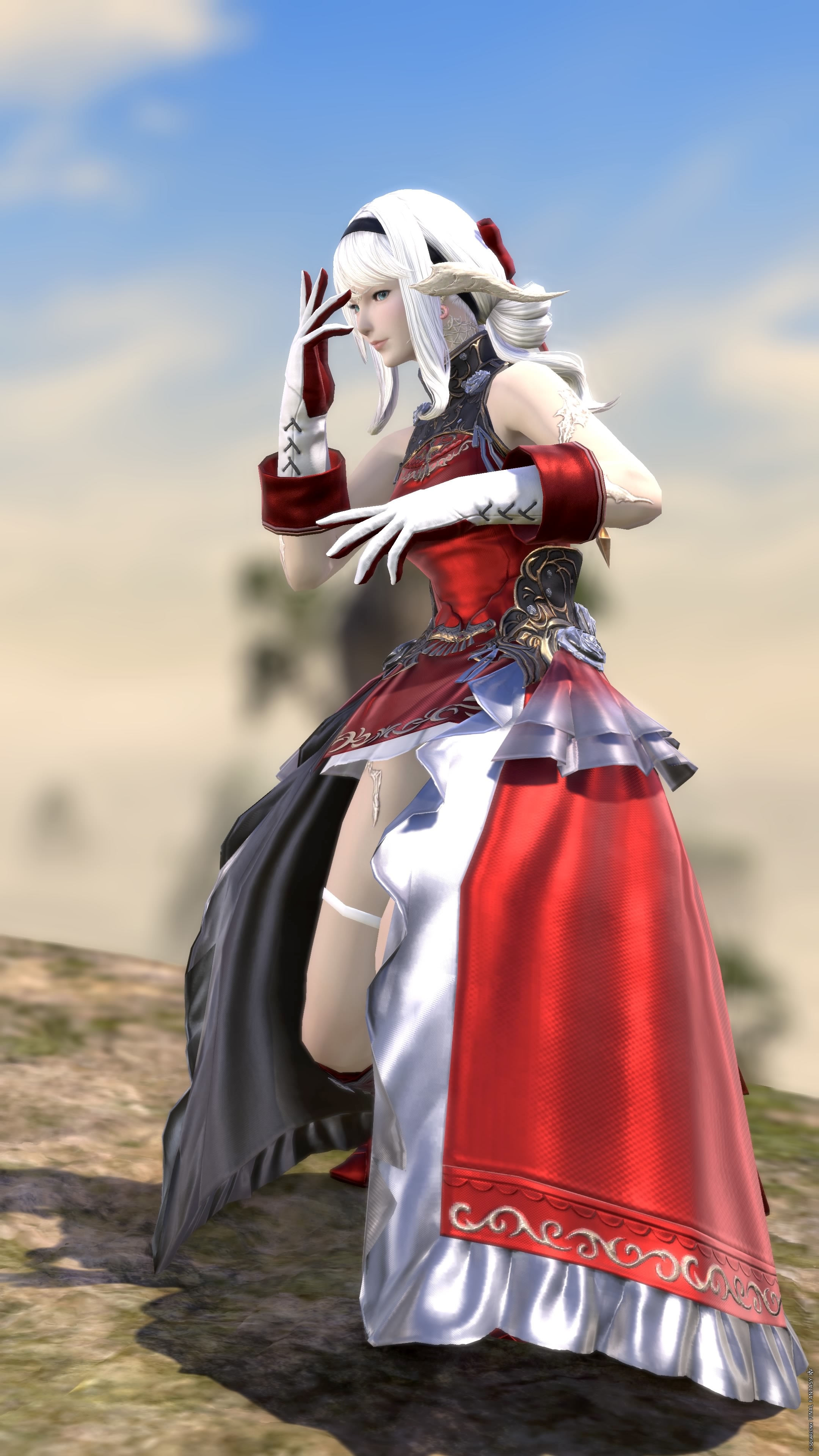 Courtly-Lovers-Striking-00450